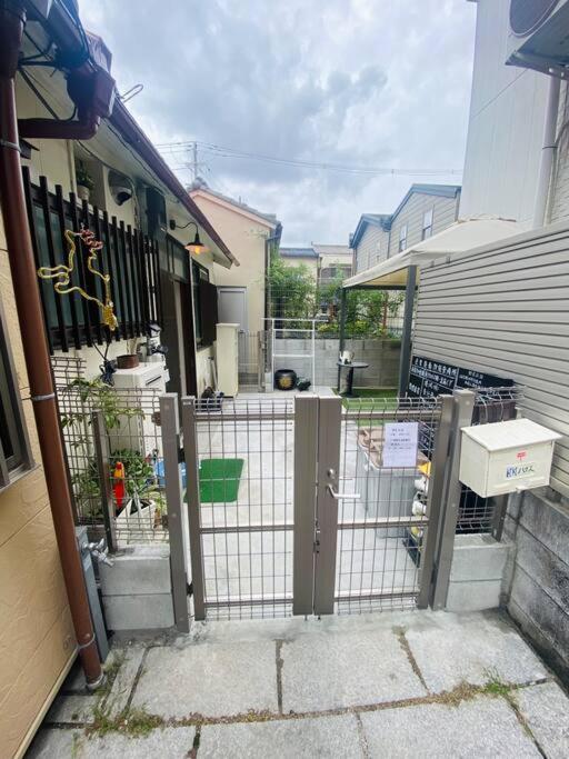 大阪市 天下茶屋駅5分、専用庭付き平屋—Kik Iハウスヴィラ エクステリア 写真